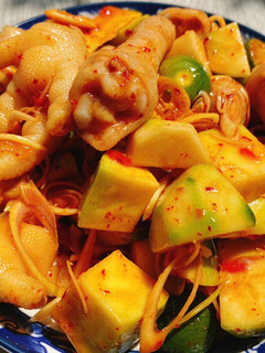 A picture of Chân gà sốt thái.