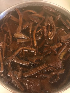茶樹菇雞湯 的食譜成品照片