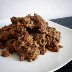 A picture of Lapis Daging.