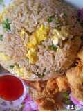 Nasi Goreng Garlic Rice Bersama Ayam Goreng Kfc