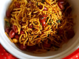 રાજગરા ના લોટ ની સેવ (Rajgira Flour Sev Recipe In Gujarati)