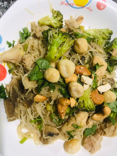 A picture of Veggie Rice Noodle and Mixed Nuts.