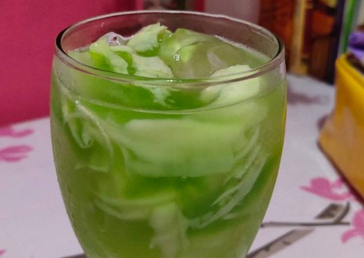 Kelapa muda Cendol