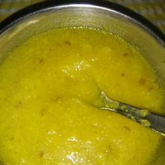 A picture of Daliya and moong dal khichdi.