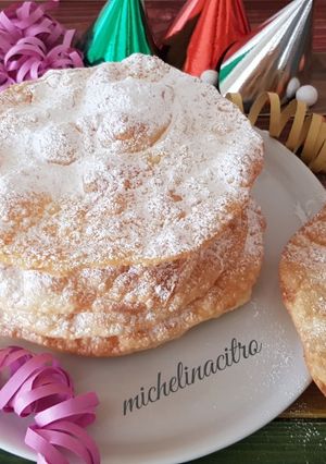 Foto di Chiacchiere di carnevale svizzere🎊🎊🎊🎊🎉🎉🎉
