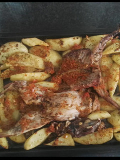 Una foto de 453 Asado de conejo