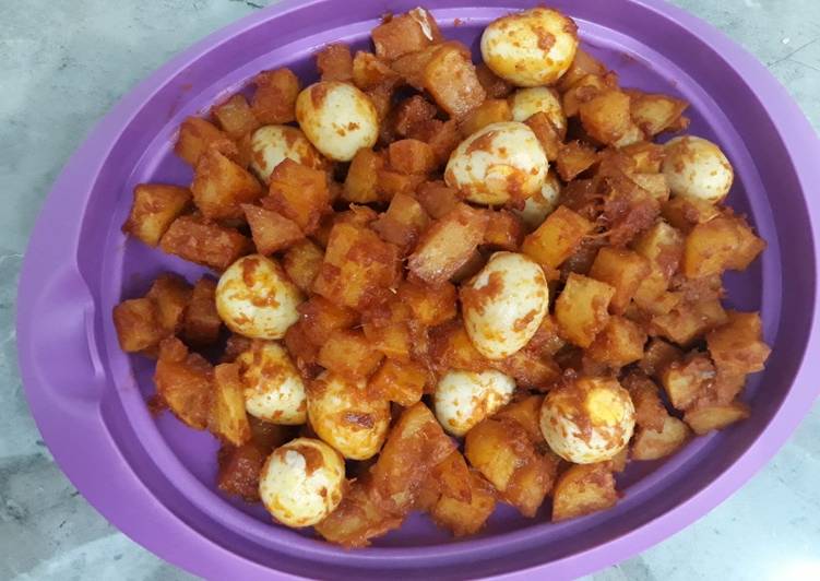 Resep Balado kentang telor puyuh Anti Gagal