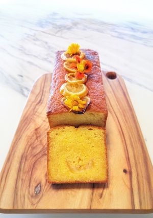 A picture of Lemon curd pound cake.