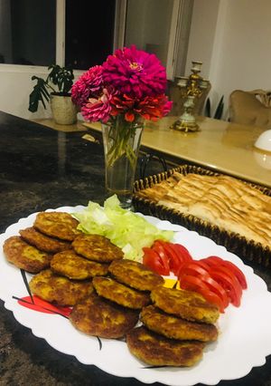عکسی از دستور کتلت با سیب زمینی پخته