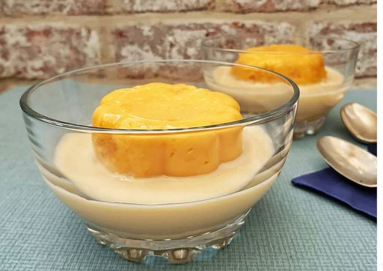 Simple Way to Prepare Homemade Corn Pudding with Custard Sauce