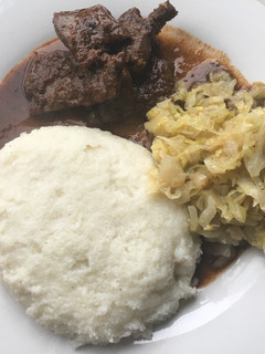 A picture of Pap and beef liver.