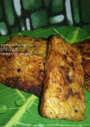 A picture of Tempe with Homemade Rub.