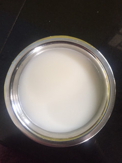 A picture of Coconut milk.