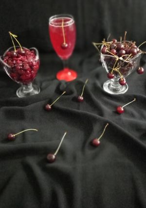 عکسی از دستور مربا آلبالو و شربت آلبالو🍒