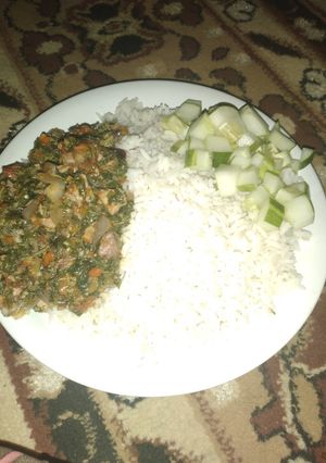 A picture of Rice with leaf stew.