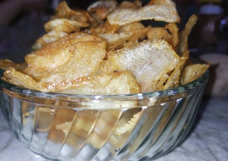 Recipe of Perfect Crispy Potato Chips