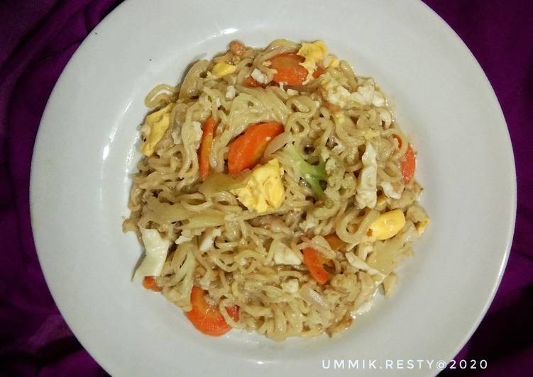 Resep Indomie Goreng Telor Sayur, hmm syedapp Anti Gagal