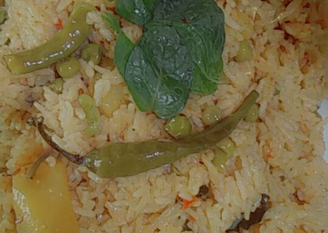 Aloo Matar ki Tahari💖👌