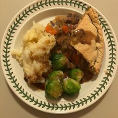 A picture of Flying Game, Bacon, Leek, Shallot & Mushroom Pie (also venison variant).