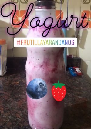 Una foto de Yogurt Natural
