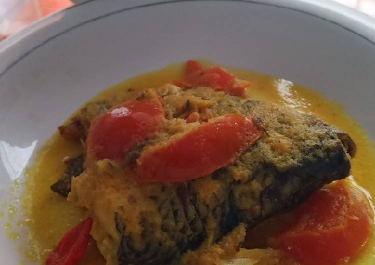 Pesmol ikan mujair