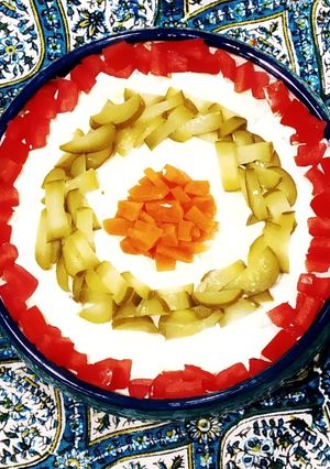 عکسی از دستور سالاد الویه