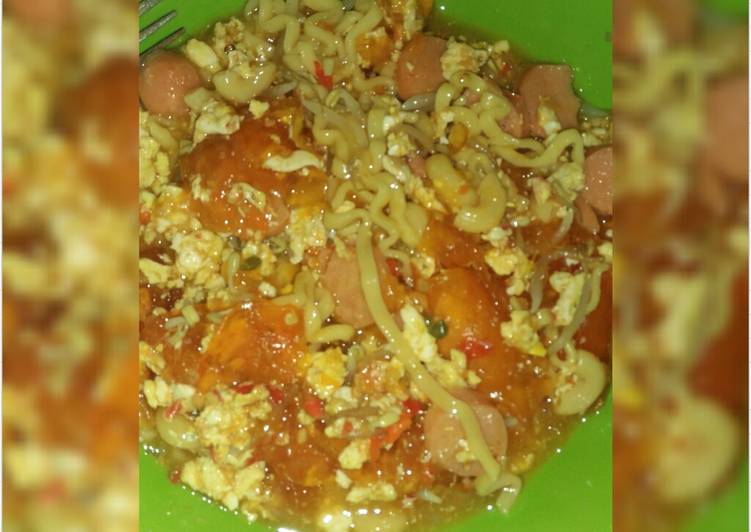 Seblak mie kombinasi