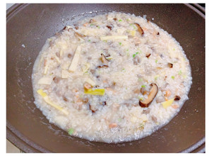 香菇竹筍鹹粥 的食譜成品照片