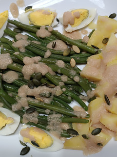 A picture of Potato, Green Bean, and Hard-Boiled Egg Salad with Pear Vinaigrette.