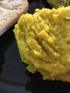 Una foto de Puré de patatas casero al curry