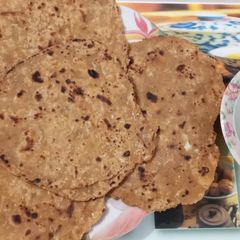 A picture of Raddish crispy and layered paratha.