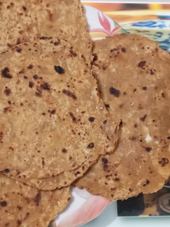 A picture of Raddish crispy and layered paratha.
