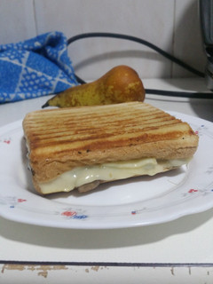 Una foto de Sándwich caliente champiñones
