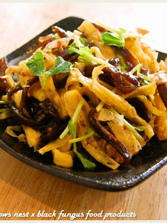 麻辣黑木耳醬拌豆皮.柯媽媽の植物燕窩 的食譜成品照片