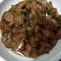 Kikil dan pentol bumbu kecap রেসিপির প্রধান ছবি