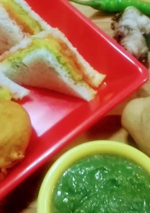 आलू बोंडा सैंडविच (Aloo bonda sandwich recipe in hindi) रेसिपी मुख्य फोटो