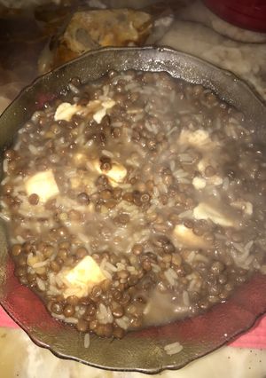 Una foto de Arroz con lentejas