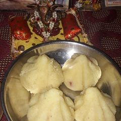 A picture of Semolina modak.