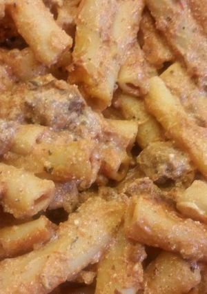 A picture of Spicy Ziti w/ Ricotta.