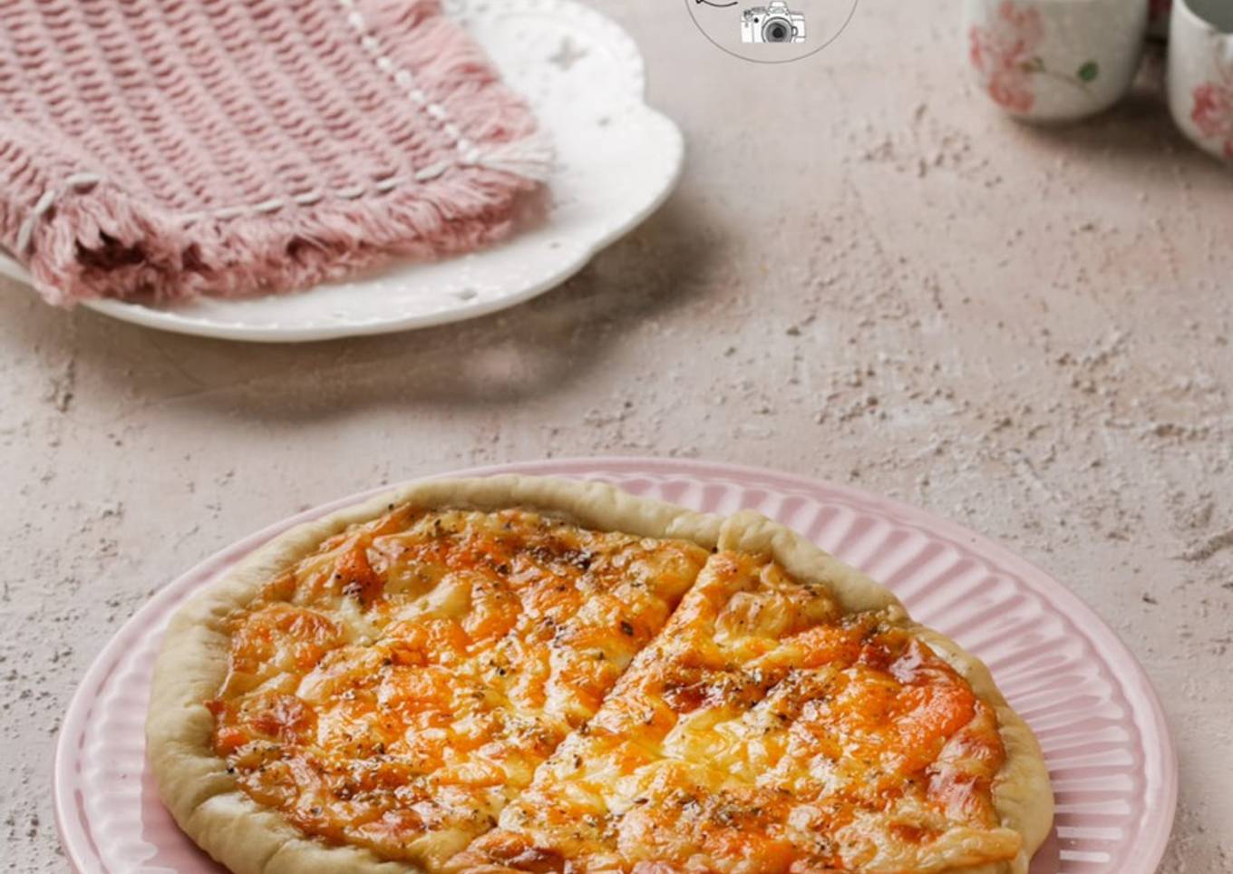 Cheezy lover pizza