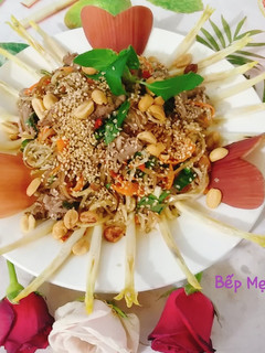 Hình của món Gỏi bò hoa chuối.