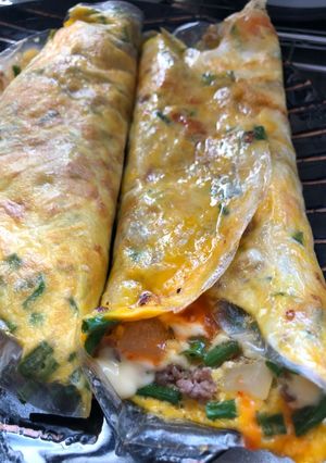 Hình của món Bánh tráng nướng đơn giản nhất bằng chảo.