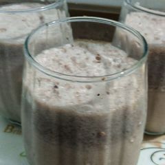 A picture of Oreo shake.