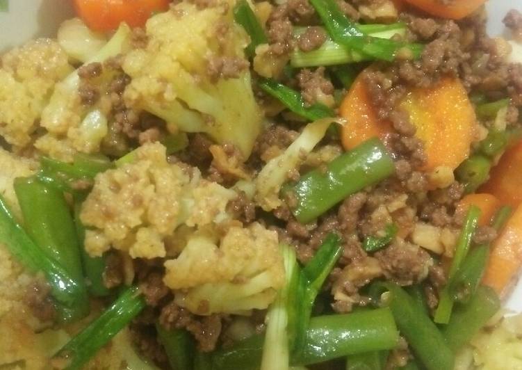 Bahan Tumis Sayuran Daging Cincang | Cara Membuat Tumis Sayuran Daging Cincang Yang Enak Dan Lezat