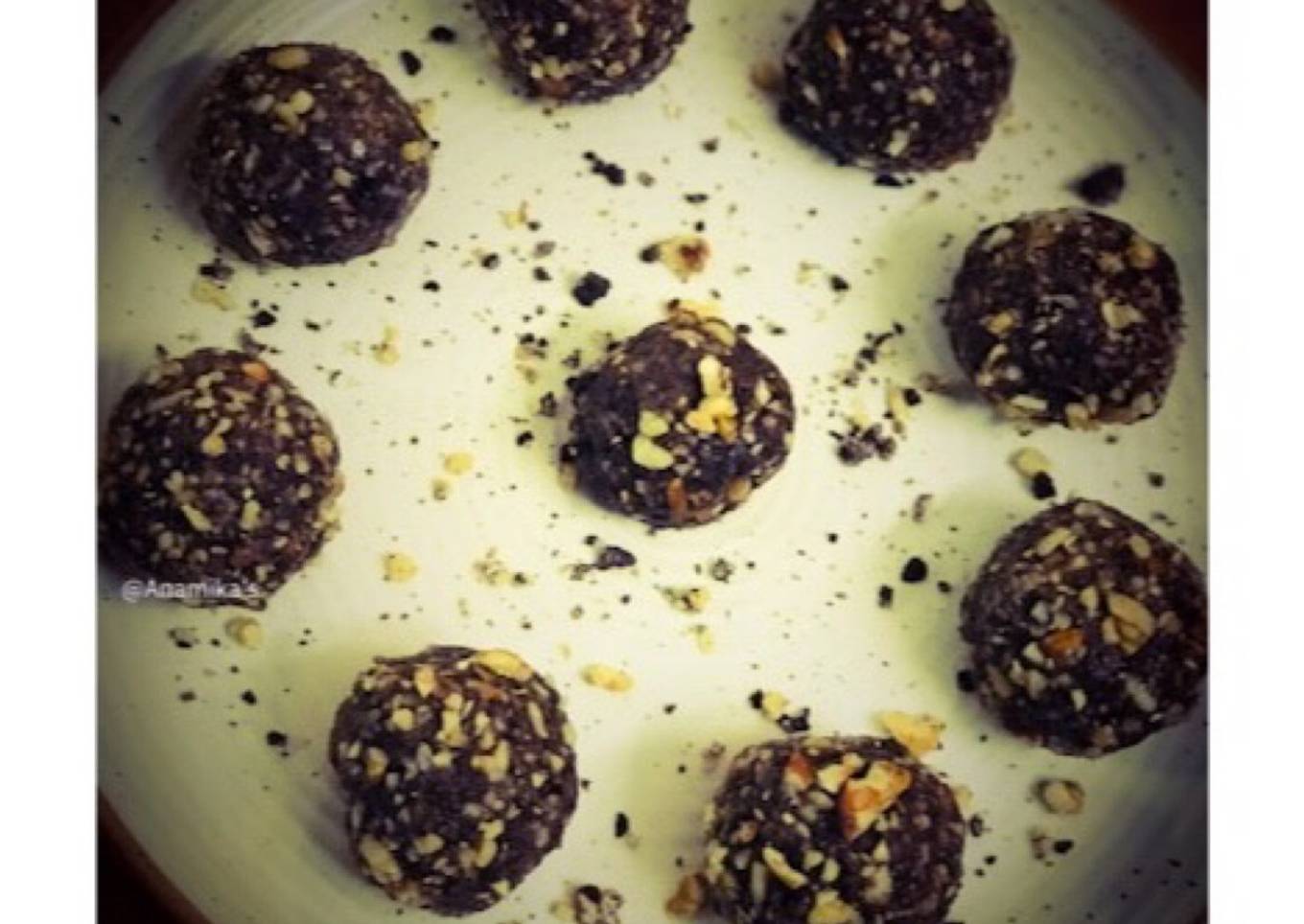 Oreo Ladoo With Nutritious Seeds: No-Ghee/Butter & No Fire Recipe