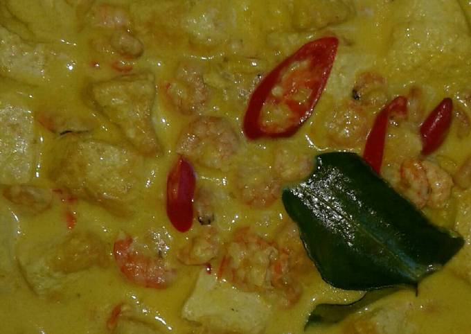 Gulai Udang Tahu Gurih