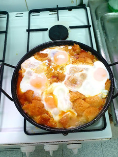 Una foto de Sopa castellana, en mi tierra sopa de ajo