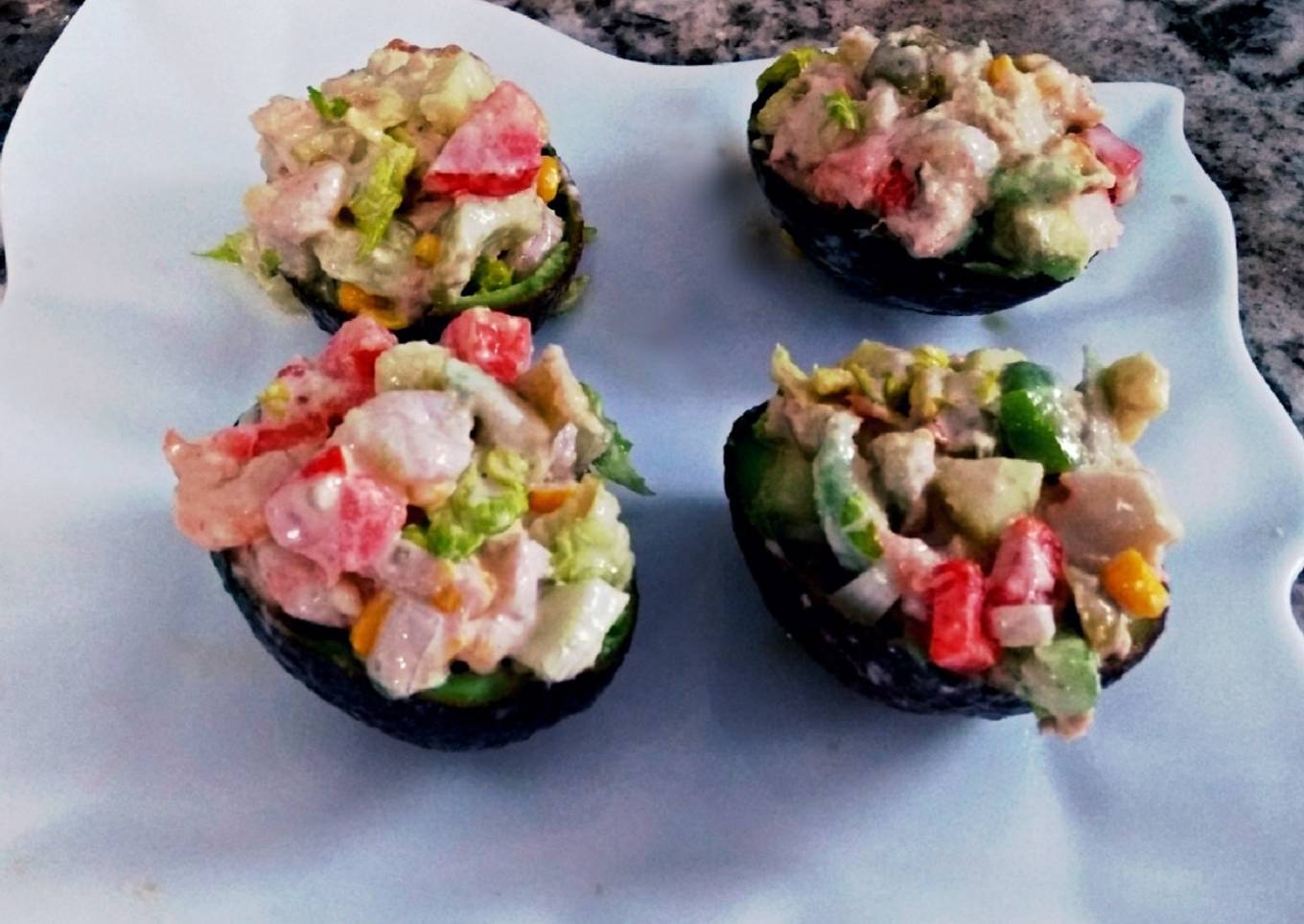 Aguacates rellenos 🥑