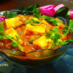 A picture of Punjabi Dhaba style MATAR PANEER.