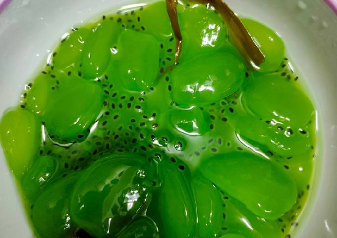 Manisan kolang-kaling rasa melon